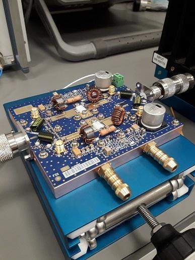 E-REON 100 W 27 MHz RF driver assembly connected for testing